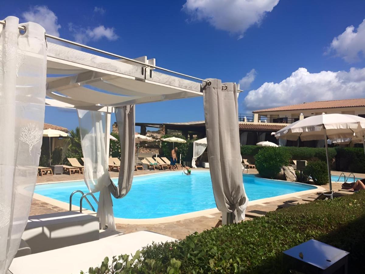 Hotel Palau Buitenkant foto