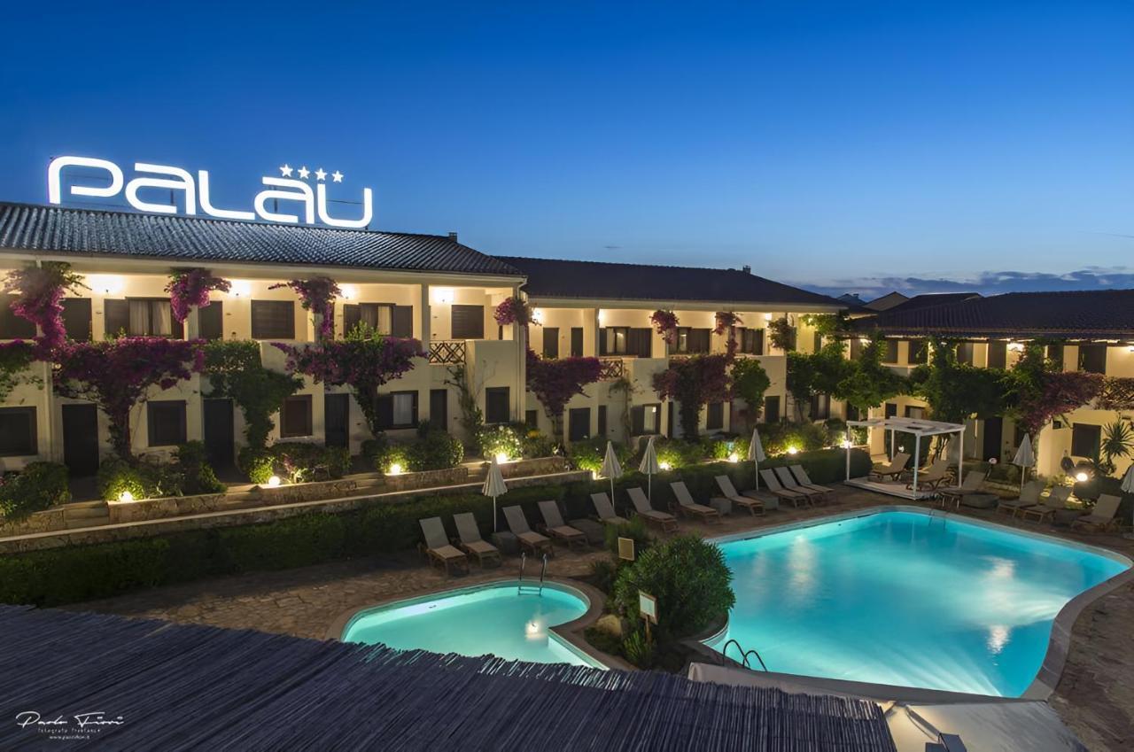 Hotel Palau Buitenkant foto