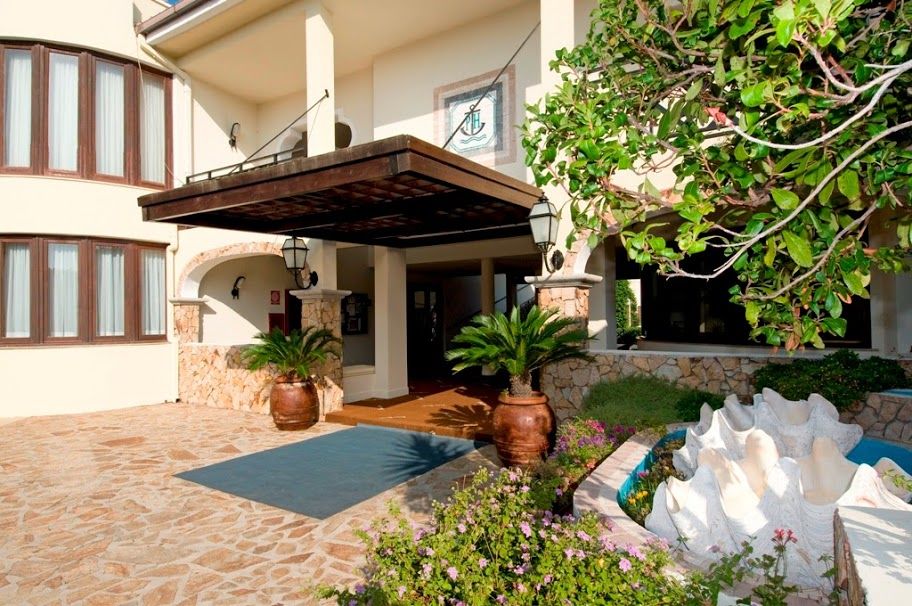 Hotel Palau Buitenkant foto