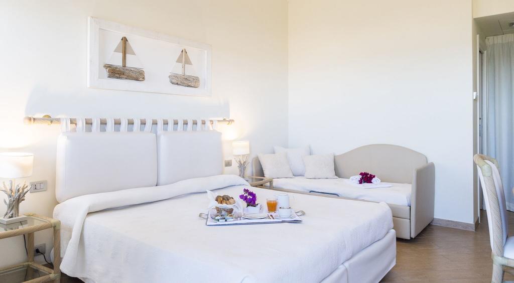 Hotel Palau Buitenkant foto